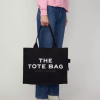 marc-jacobs-the-tote-bag-7