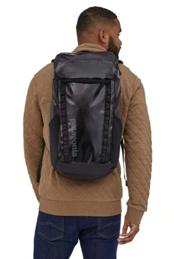 balo-patagonia-black-hole-pack-32l-9