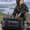 tui-xach-du-lich-patagonia-black-hole-duffel-40-21
