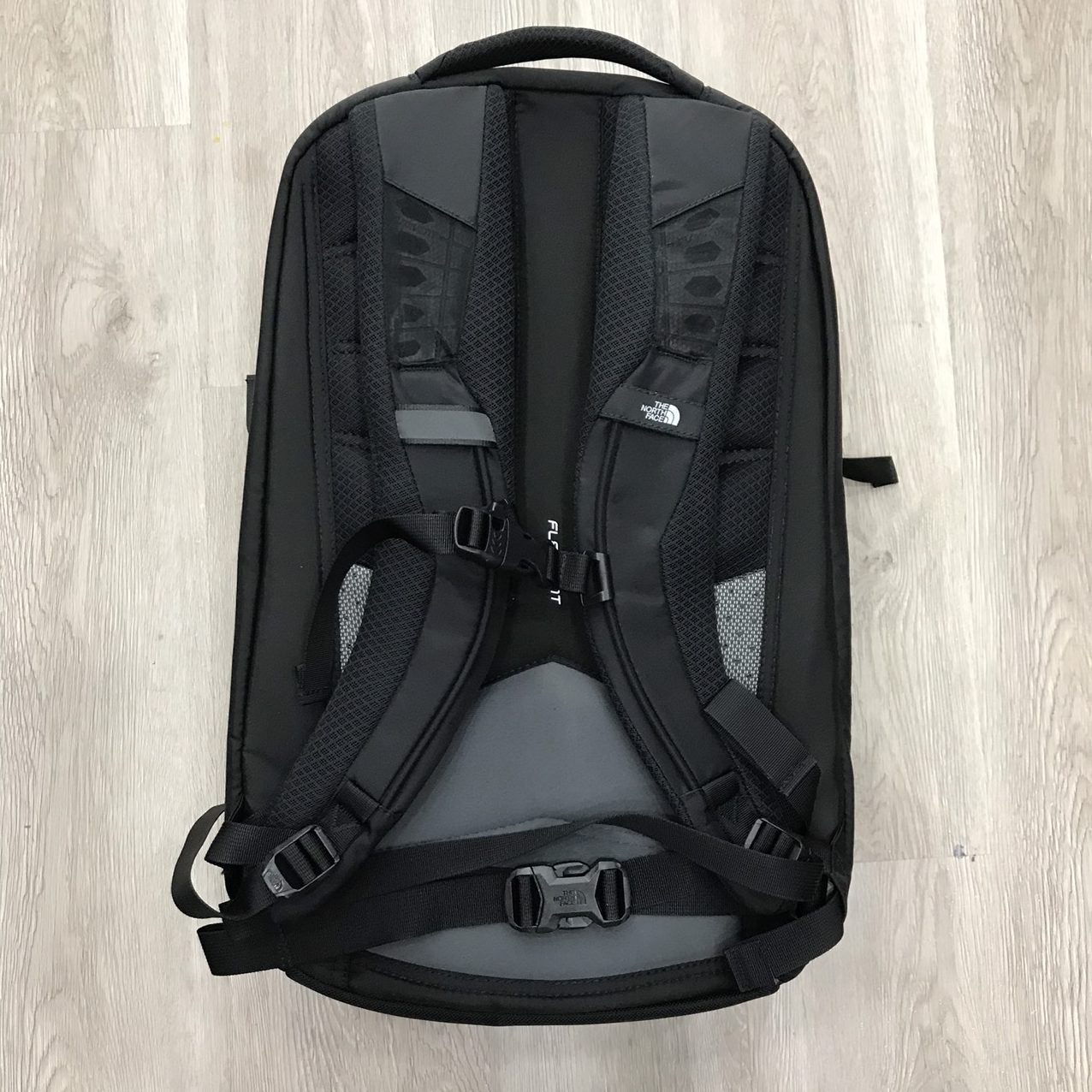 balo-the-north-face-surge-5